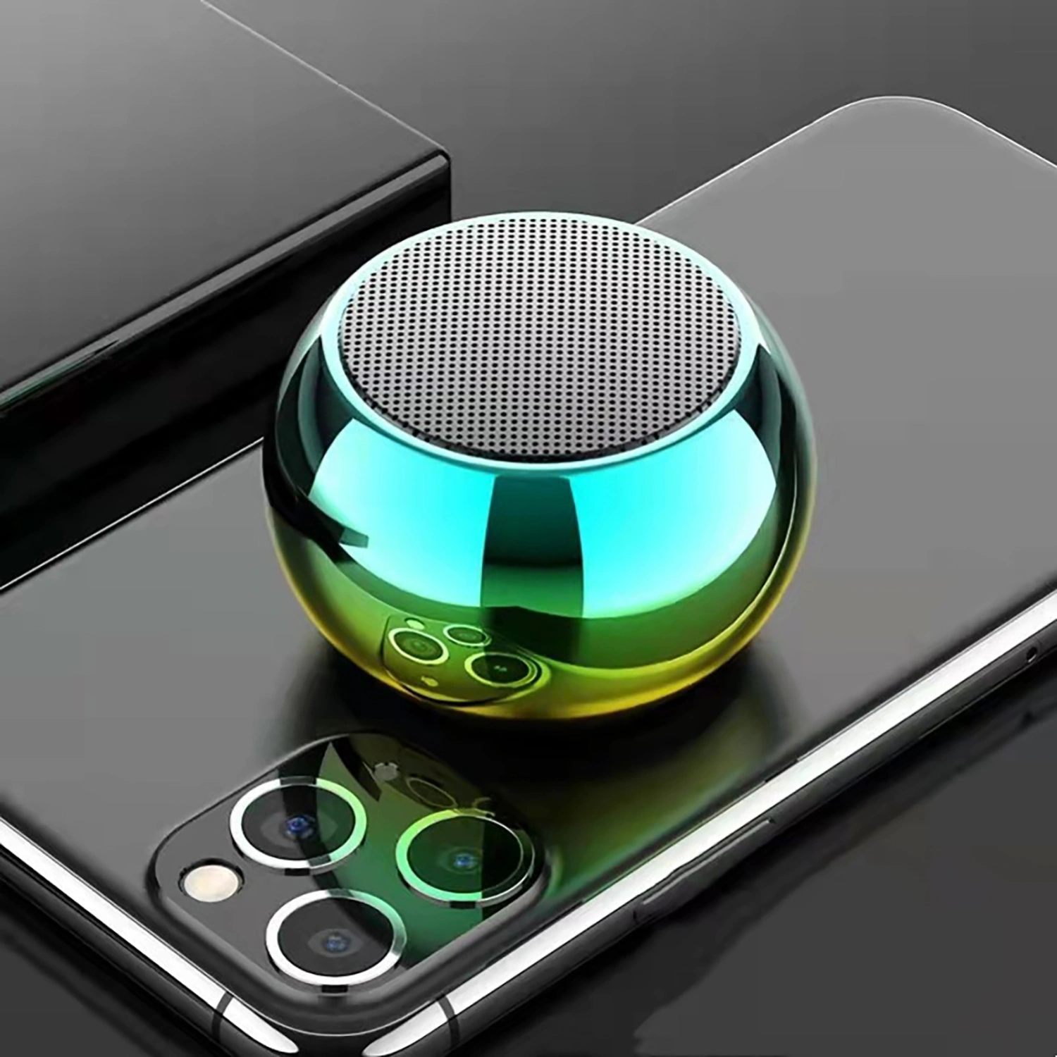 M3 Wireless Speaker High Fidelity Surround Sound Effect Portable Bluetooth-compatible5.0 Mini Multifunctional Sound Box for Indoor