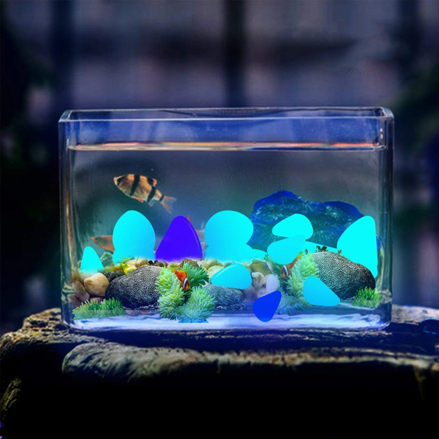 100Pcs Glow in The Dark Luminous Stones Bright Plastic Colorful Sustainable Decorative Rocks for Aquarium
