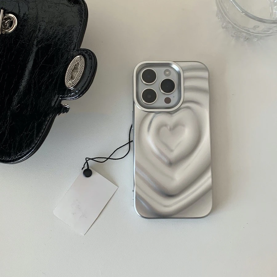 Full-covered Silver Three-dimensional Love Pattern Phone Case