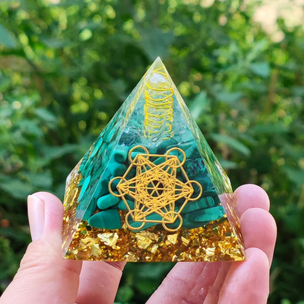 Crystal Ball Gravel Pyramid Home Crafts Resin Decorations