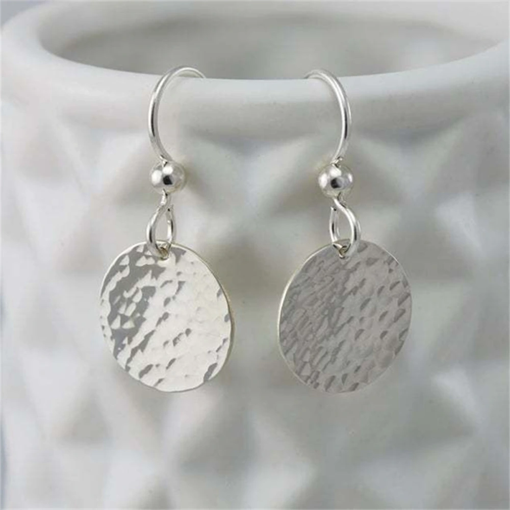 Women's Graceful And Fashionable Concave-convex Small Round Slice Earrings