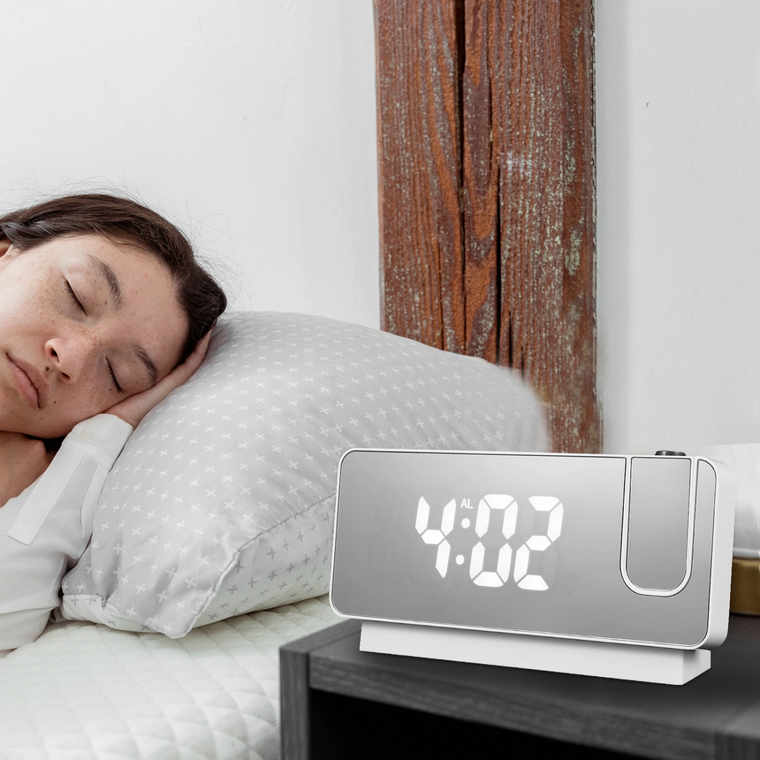 1 Set Projection Electronic Alarm Clock Indoor Alarm Clock Student Projection Clock