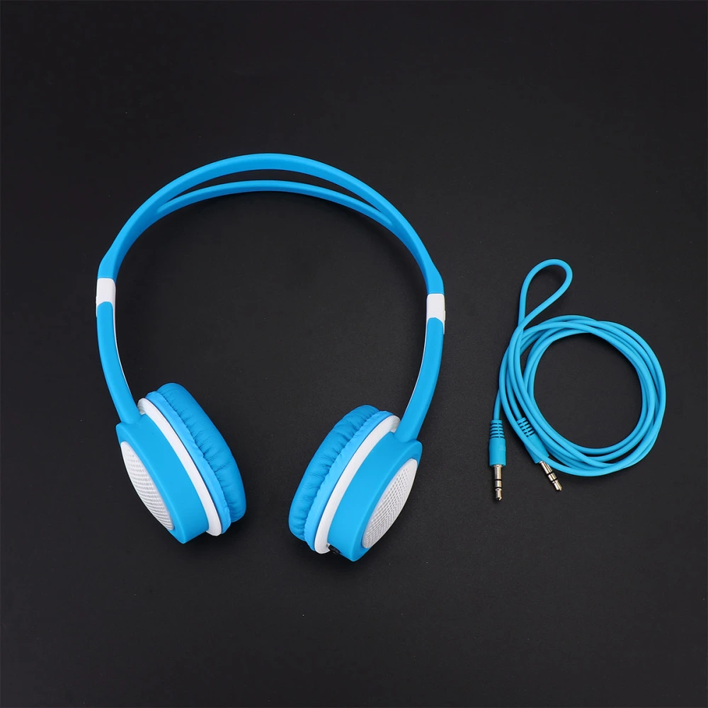 Wired Headphones Heavy Bass Kids Headset 3.5mm Earphone Wire Control Earphone for MP3 Player Smartphone (Blue)