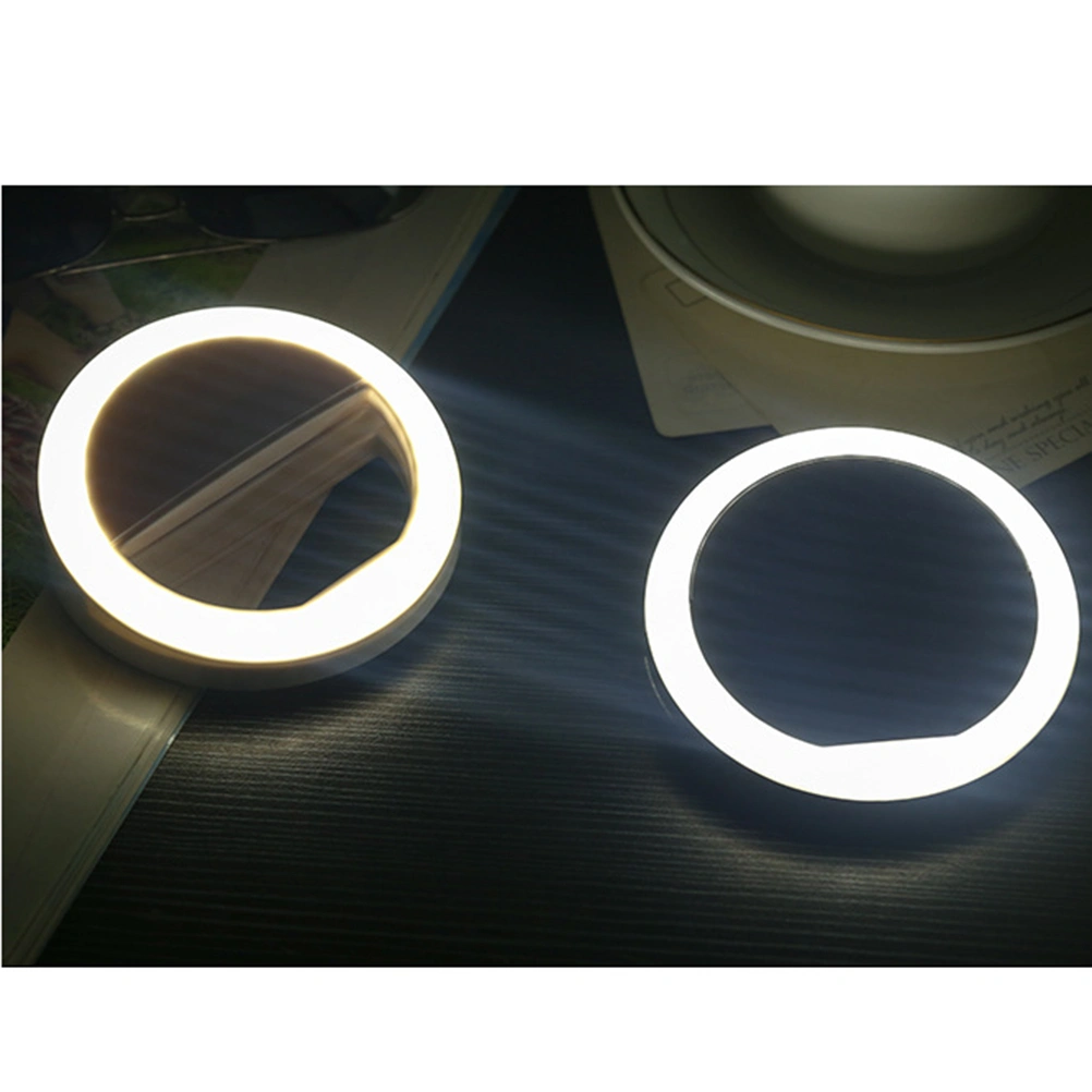 36 LED Portable Photography Fill Lights Clips On Selfie Ring Light Supplementary Lighting Flash Light For iPhone 8/ 7plus/ 7/ SE/ 6S Plus/ 6 Plus/ 6/ iPad/ Samsung/ Smart Phones Camera (Black)