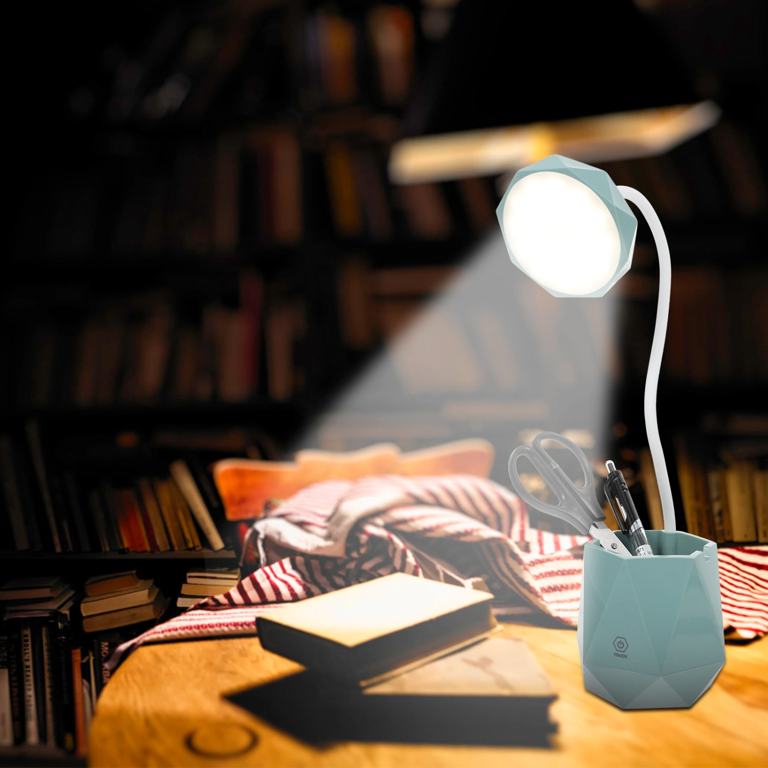 1 Set Table Lamp with Pen Holder LED Table Lamp Folding Desk Lamp Eye Protection Lamp