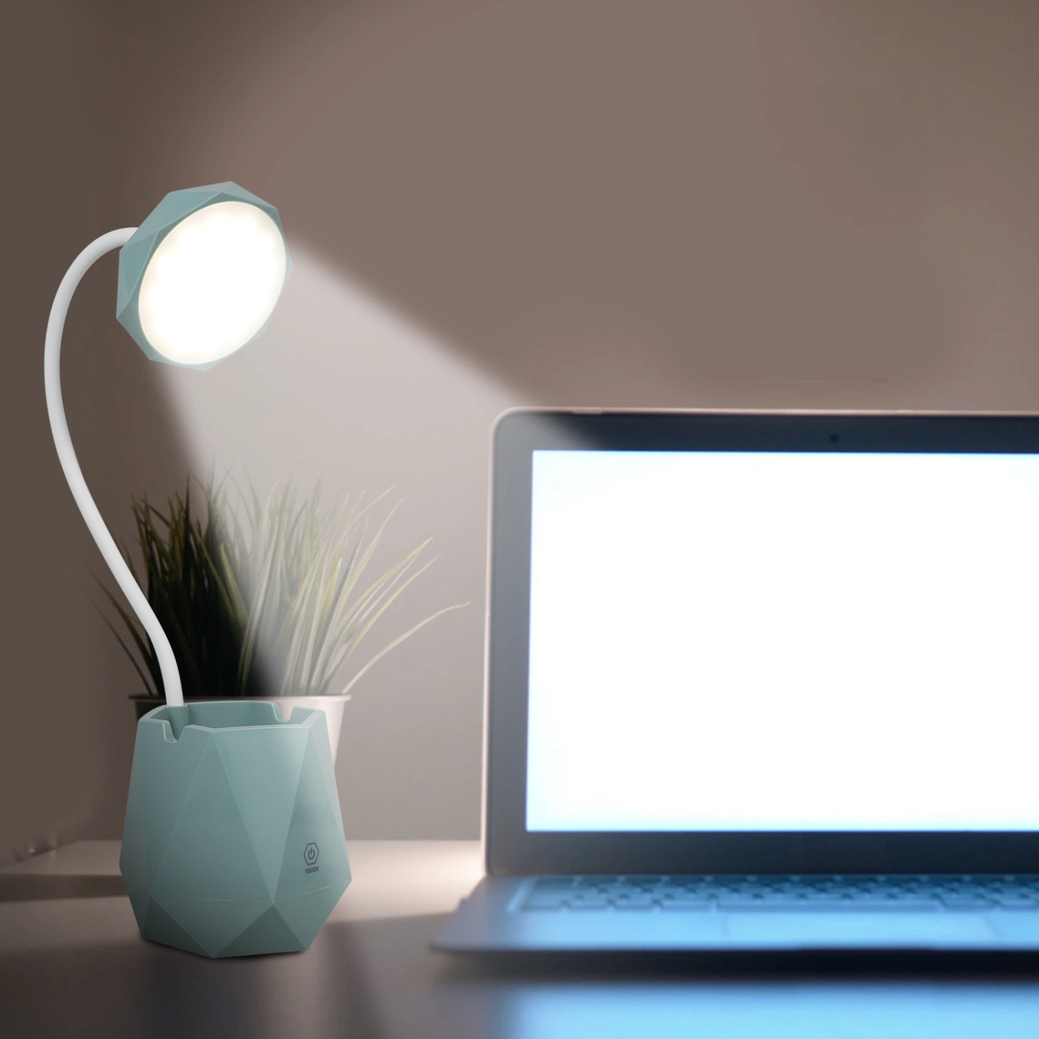1 Set Table Lamp with Pen Holder LED Table Lamp Folding Desk Lamp Eye Protection Lamp
