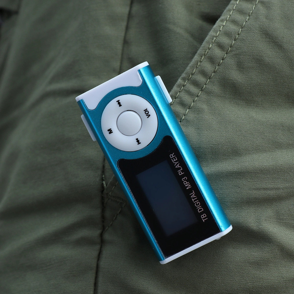 MP3 Player LCD Screen USB Cable Mini Clip Mp3 Player LED Light Stereo Super Bass Music Player Blue (TF Are Not Included)