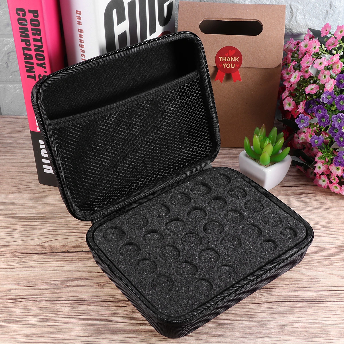 1pc 12 Slots 5ml 10ml 15ml Capacity Essential Oil Bottle Shockproof Bag Carrying Case Roller Bottle Storage Bag Drop Bottle EVA Hard Shell Protection Case (Black)
