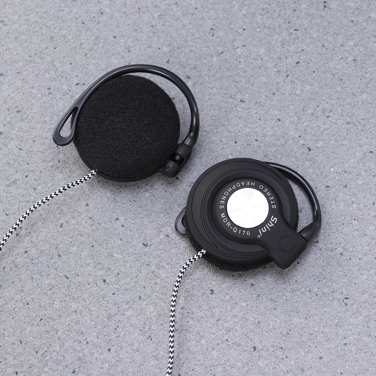 3.5mm Wired Headset Clip On Ear Headphones EarHook Earphone Stereo Headphones For Mp3 Player Computer (Black)