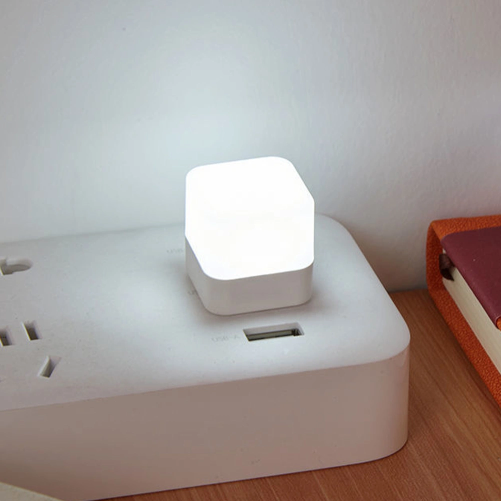 2pcs LED Night Lights USB Plug in Night Lamps Mini Lights for Bedside Hallway