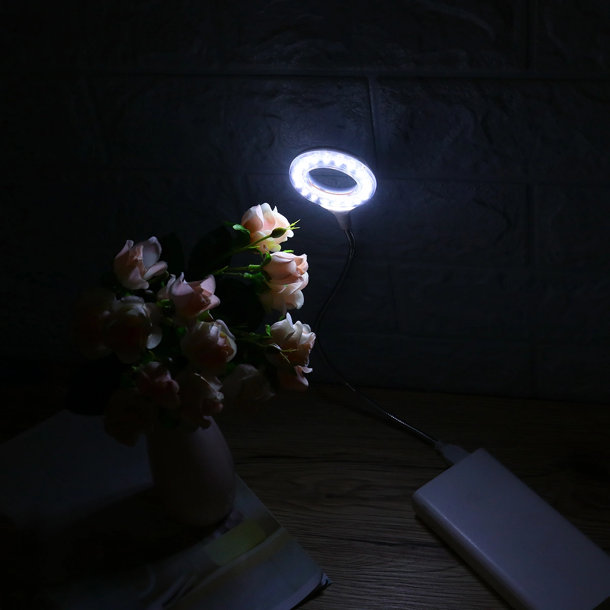 1pc Flexible USB 18 LED Light Lamp Adjustable Reading Lamp Portable Night Lamp for Power Bank PC Laptop Notebook Computer with Switch (White)