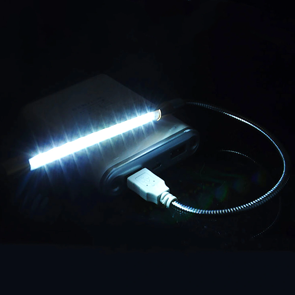 2 Pcs USB 10 LEDs Light Metal Eye Protection Lamp Laptop Keyboard Night Light for Closet Cabinet Wardrobe (Black)