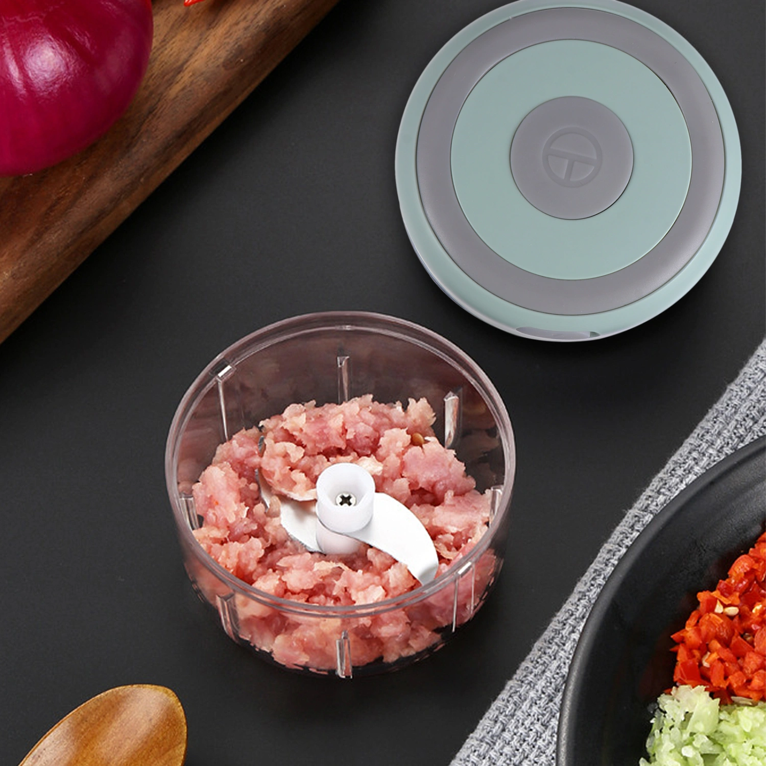 1Pc Wireless Electric Garlic Chopper Mashed Garlic Crusher Vegetable Chopper