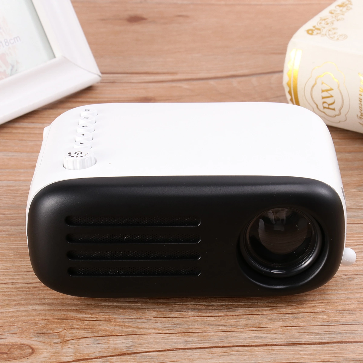 1080P Household LED Mini Projector Portable Projector Device Home Theatre for Home Cinema Theater Indoor with US Plug (Black and White)