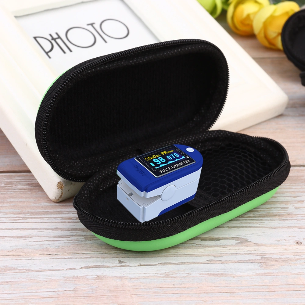 2pcs Oximeter Cases Portable EVA Fingertip Pulse Oximeter Protective Boxes for Outdoor Outside (Black and Green)