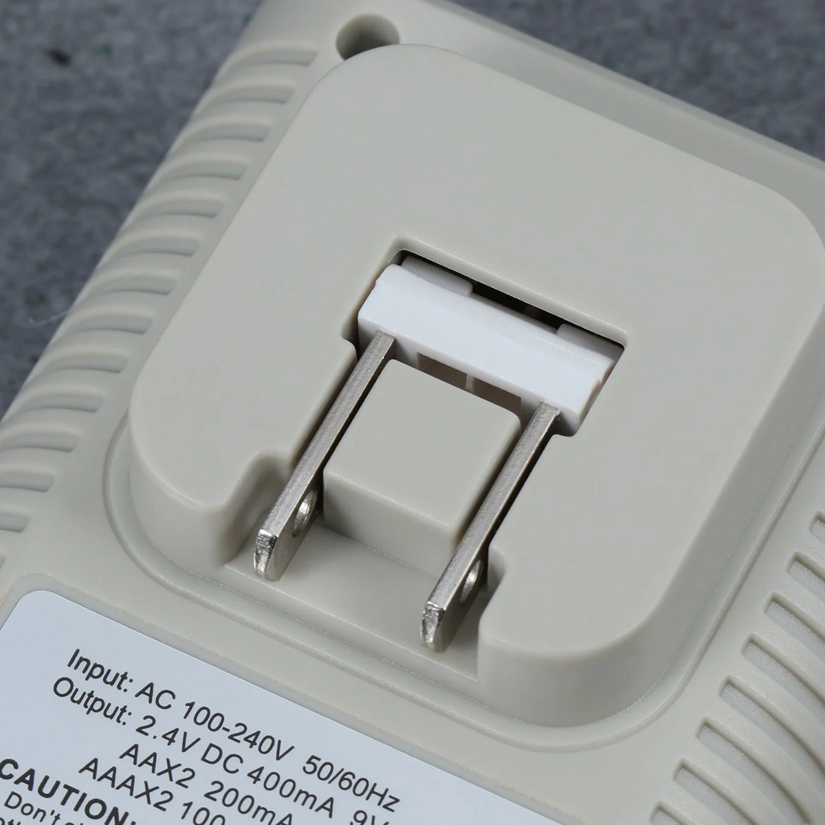 AA AAA 9V Standard Battery Charger