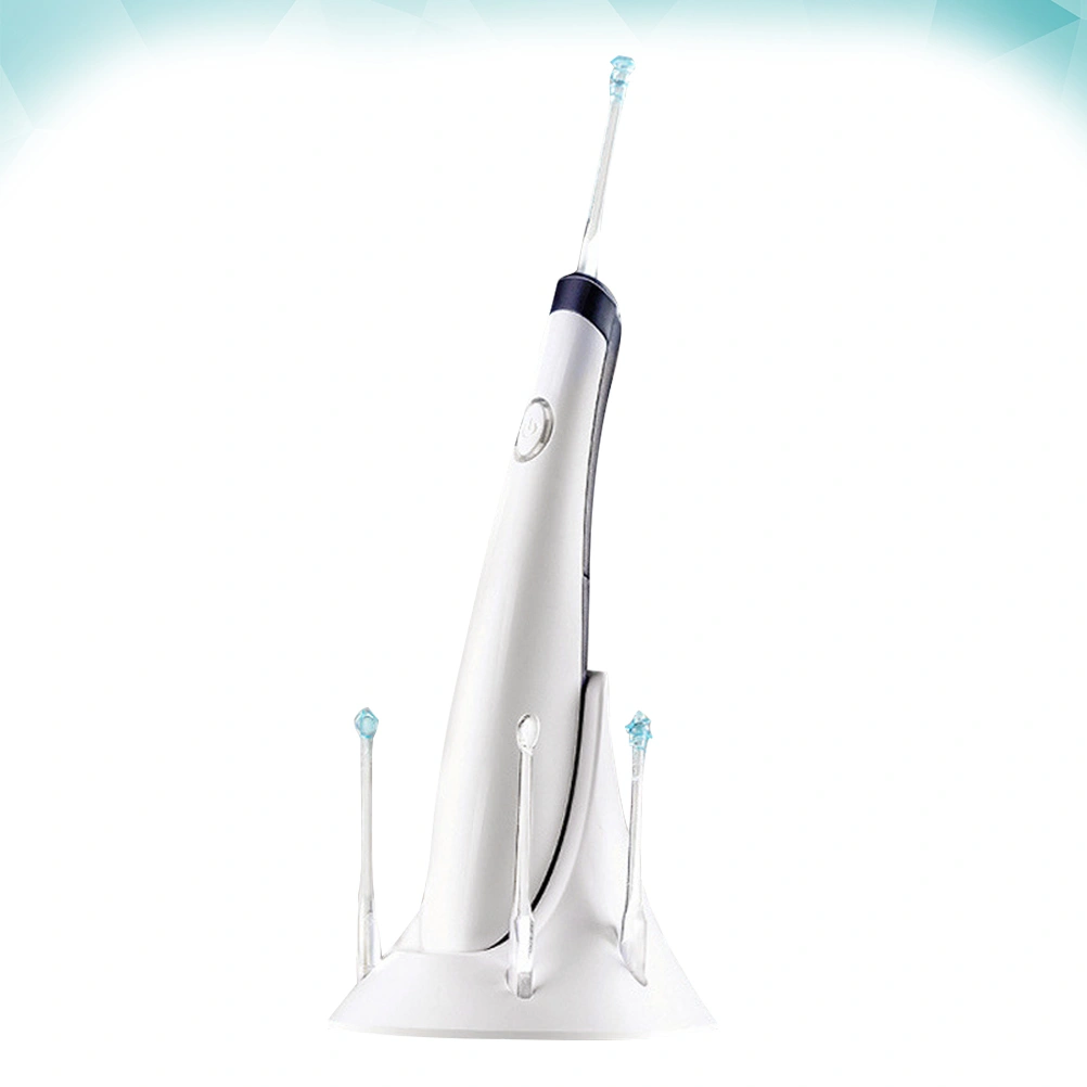 Electric Ear Cleaner Practical Simple Shake Ear Cleaner With Lamp for Kid (Random Color)
