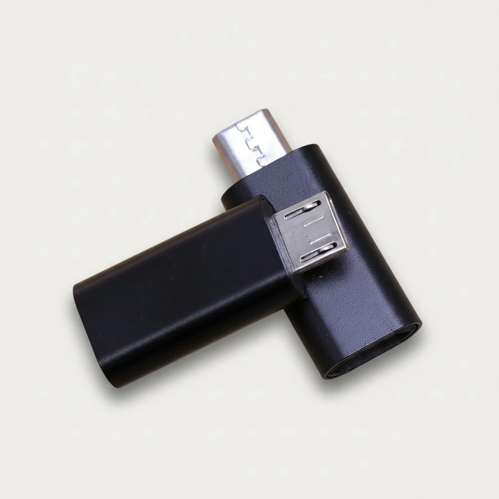 2 Pcs 8-Pin Female Cable Micro USB Converter USB Cable Adaptor Charge Connector for Smartphone Tablet Power Bank (Black)