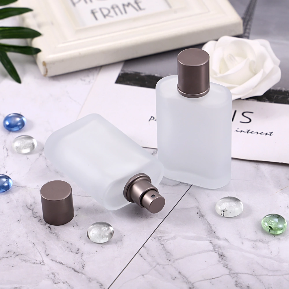 Lurrose 2pcs Empty Perfume Bottles Dull Polish Spray Bottles Makeup Storage Bottles Cosmetic Supplies for Women Men (50ml)