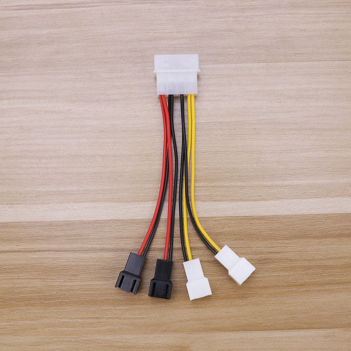 1Pc CPU 4 PIN to 3 PIN Fan Extention Cables PWM 4P Adapter Cable Computer Case Mainboard 4 PIN Power Cables Connectors Fan Splitter (Black)