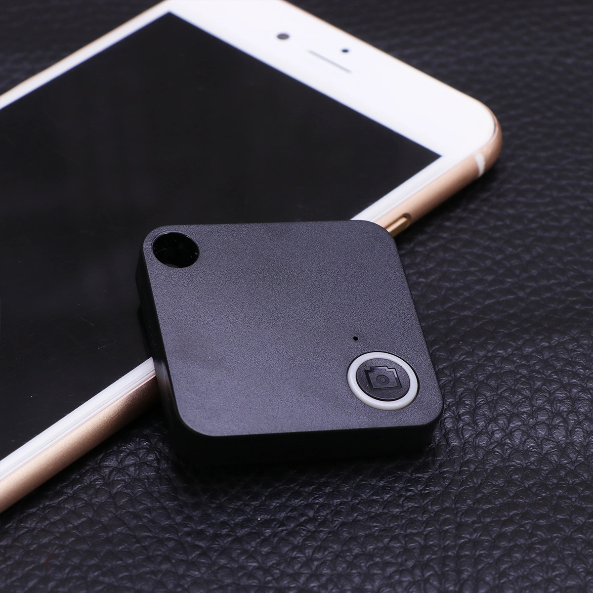 1Pc Smart Mini Anti-Lost Tracer Square Shape Keys Wallet Bag Kids Trackers Finder Equipment (Black)