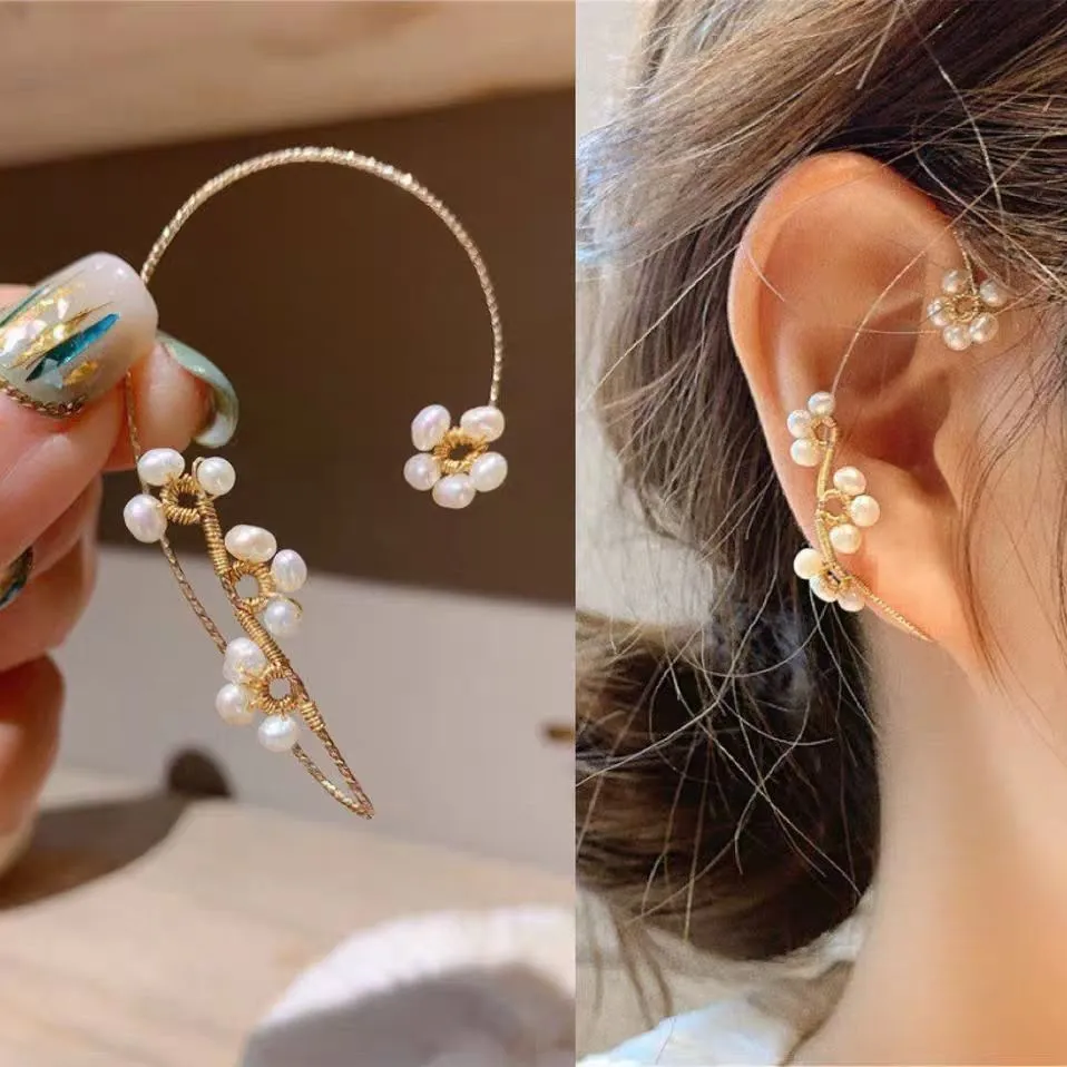 Exquisite Imitation Pearl Flower Winding Non-pierced Ear Bone Clip