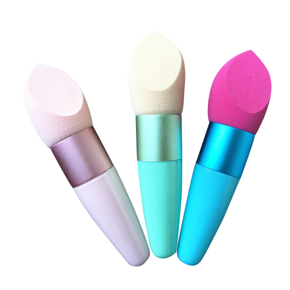 Handle Mushroom Head Makeup Flash Foundation Liquid Cream-corrector Sponge Cosmetic Blender Puff for Women (Random Color)