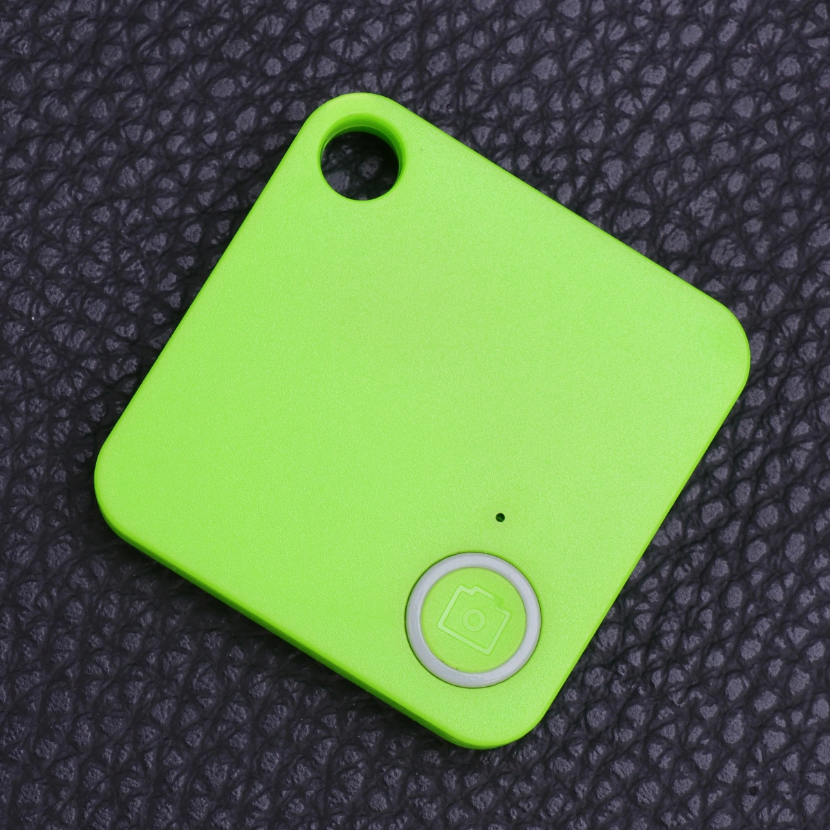 1Pc Smart Mini Anti-Lost Tracer Square Shape Keys Wallet Bag Kids Trackers Finder Equipment (Green)