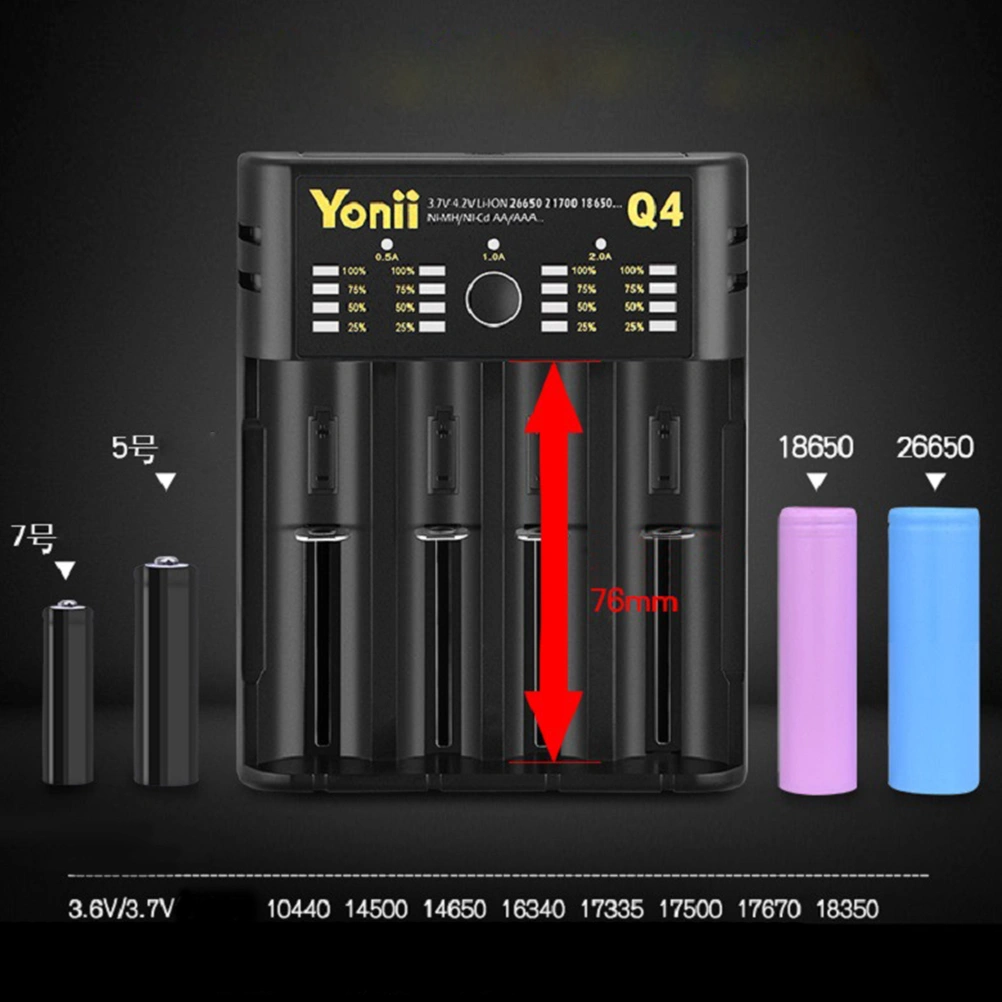 4 Slots Battery Charger USB Interface 18650 Multi-function Li-ion Ni-MH Battery Charger for AA/AAA/18650/2665 Battery Charger Intelligent Independent Charging Device (Black)