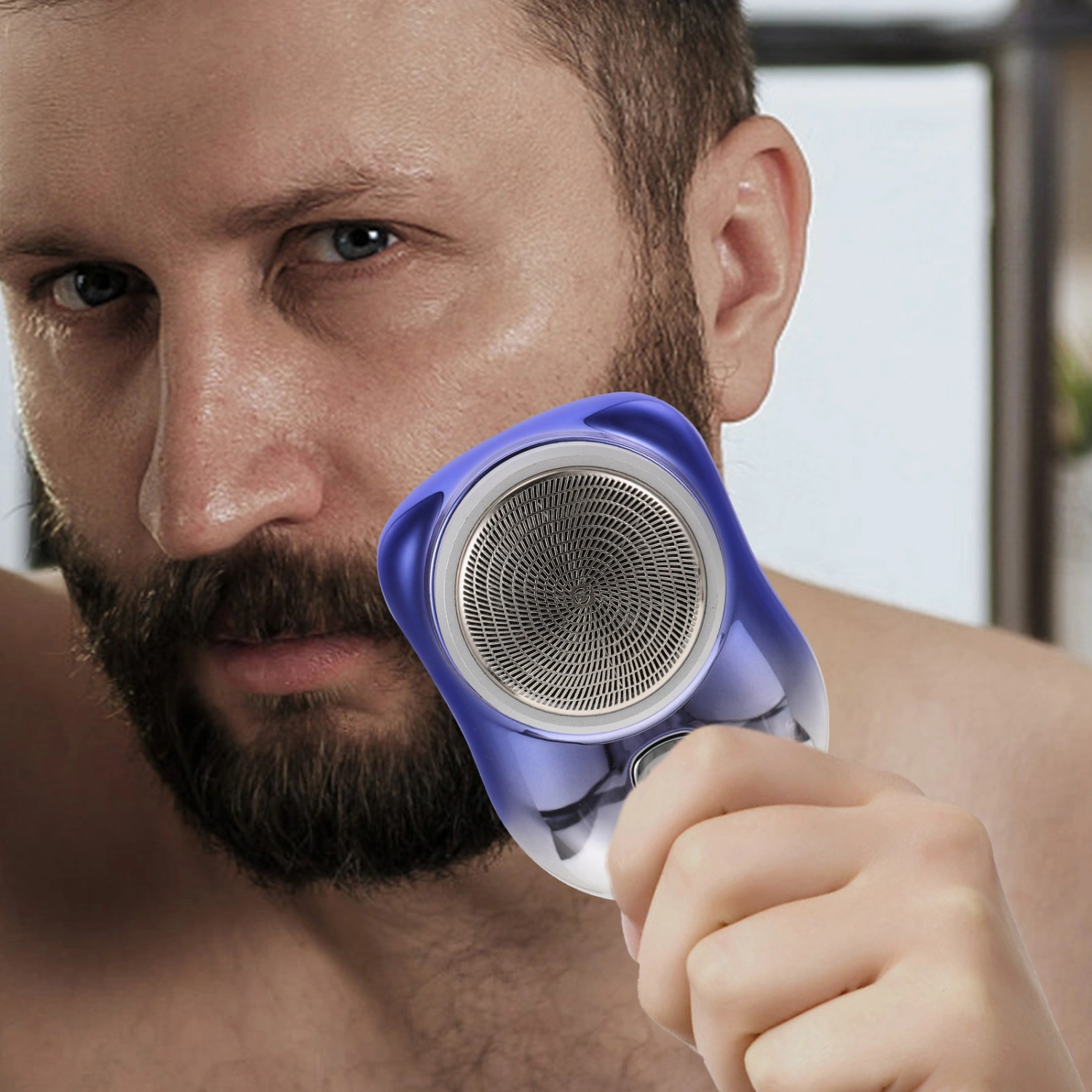 Electric Mini Razor Portable Electric Shaver Rechargeable Shaver for Men