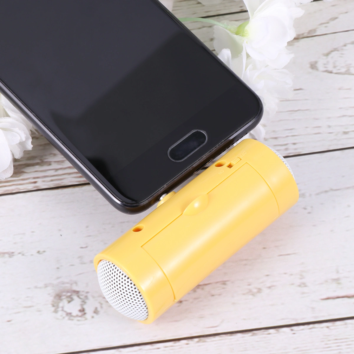 3.5mm Plug-in Audio Jack Mini Portable Stereo Speaker for Phone Tablet Without Battery (Yellow)