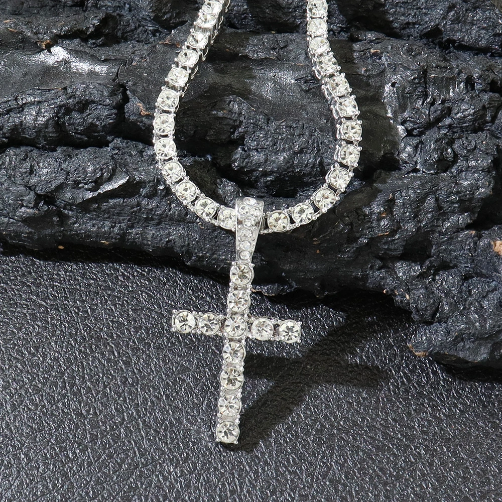 Women's Fashion Simple Diamonds Cross Pendant Necklace