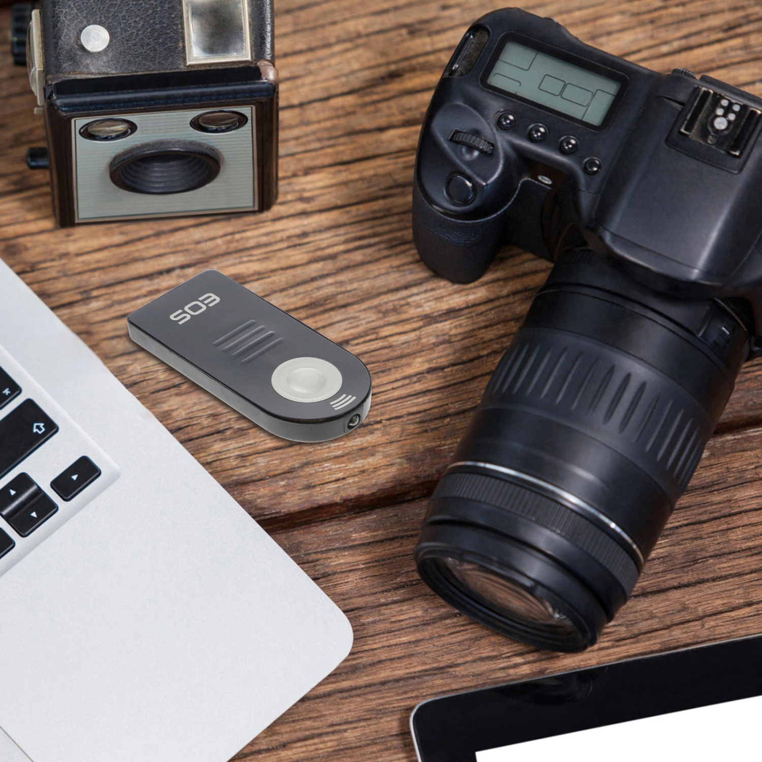 IR Wireless Shutter Release for EOS 5DII/ 7D/ 60D/ 550D/ 500D/ 450D/ 400D/ 350D/ 300D/ Pro1/ G9/ G7/ G6/ G5/ G3/ G2/ G1/ S1is/ S70/ S60/ Pro90IS and More with IR Function (Black)