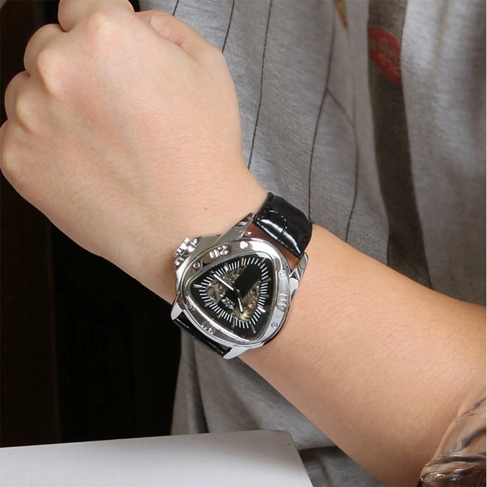 Men Automatic Mechanical Wrist Watch with PU Band (Black+Silver)