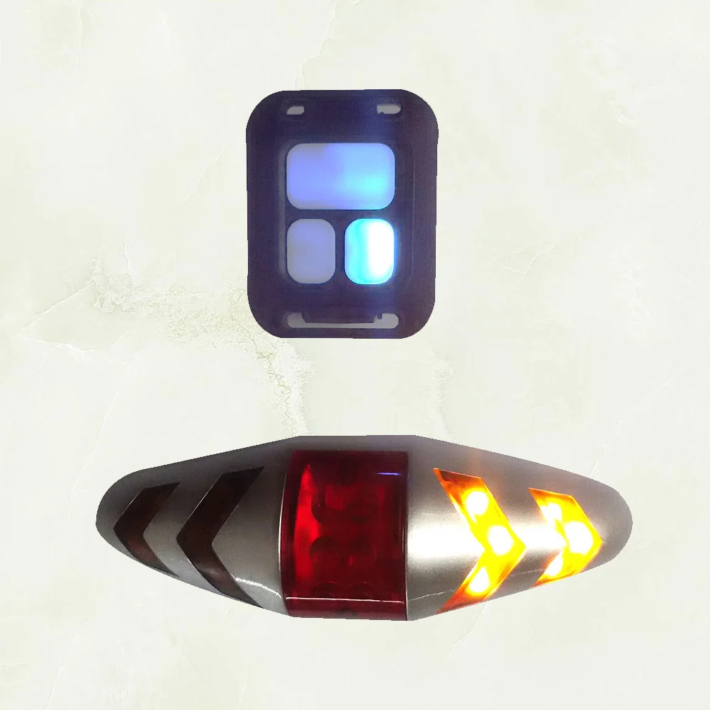 1 Set LED Warning Taillight Wireless Mountain Bike Waterproof Turn Signal Taillight Riding Light Lamp (Silver)