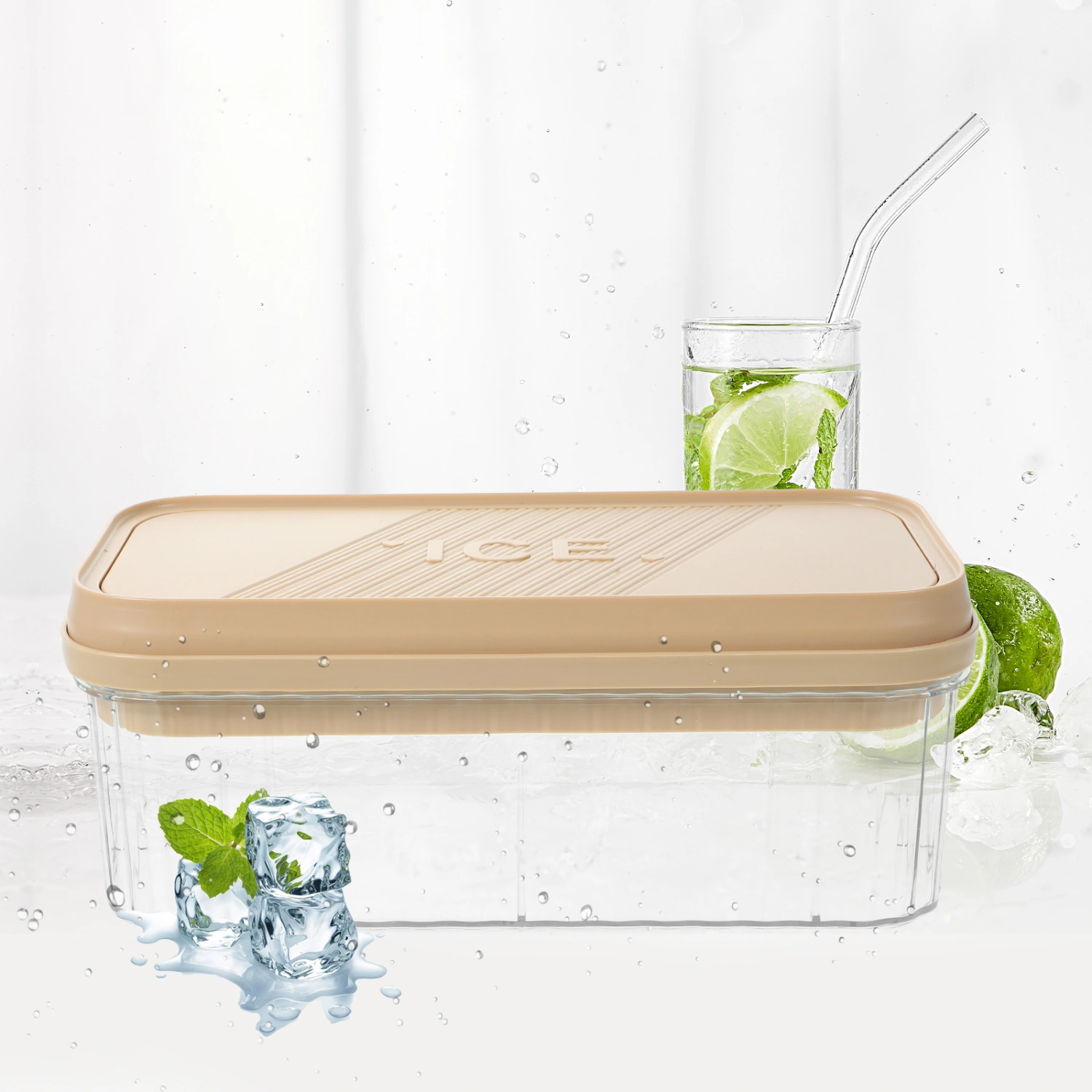 Large Capacity Ice Cube Mold Ice Cube Tray Plastic Ice Cube Maker Home Kitchen Prop