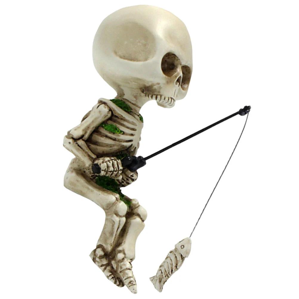 Fishing Skull Ornament Resin Decoration Desktop Decor Pool Fishing Skull Statue