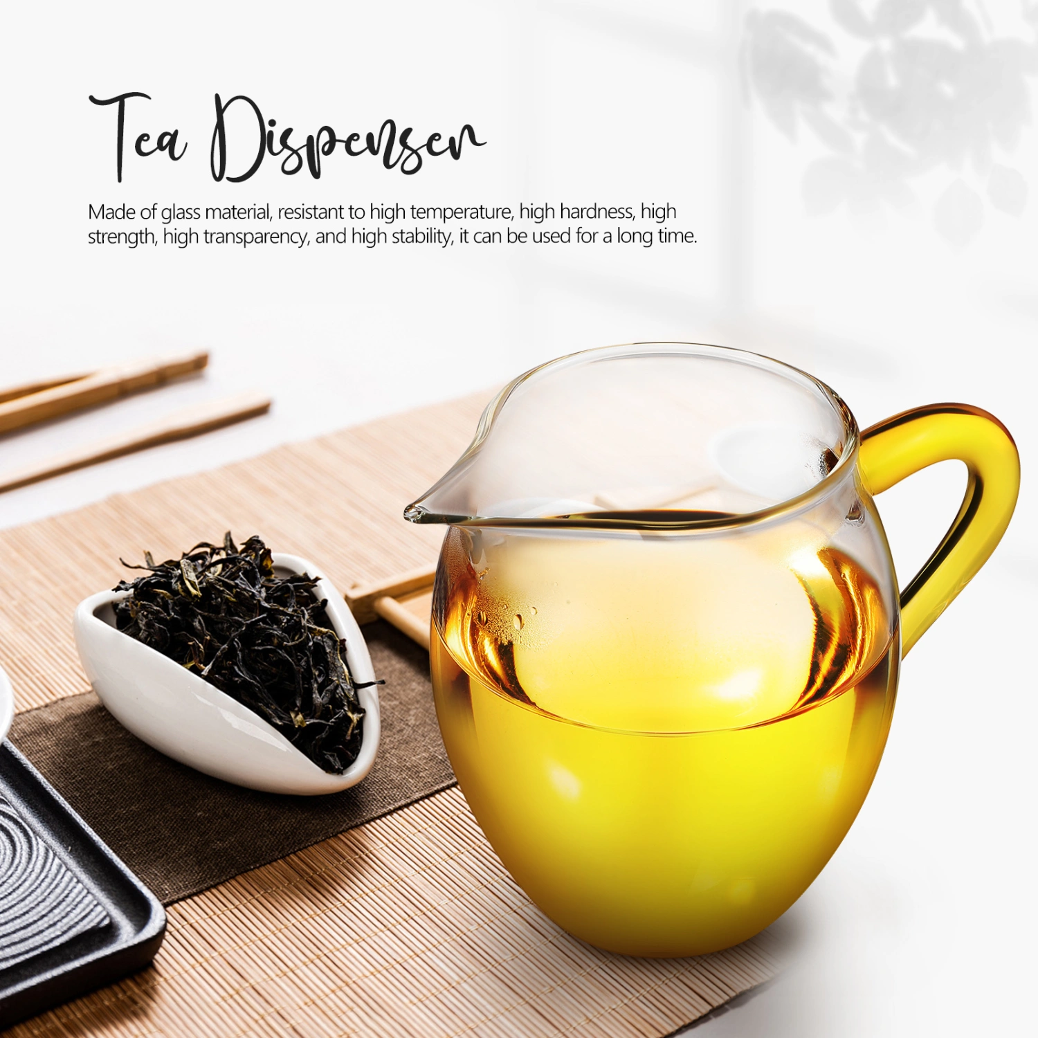 300ml Glass Tea Cup Clear Glass Pitcher Coffee Milk Creamer with Anti-scald Handle Kitchen Glassware