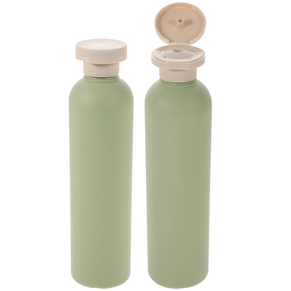 2pcs Squeeze Bottles Refillable Travel Bottles Lotion Bottles with Flips Caps for Creams Shampoo(260ml)