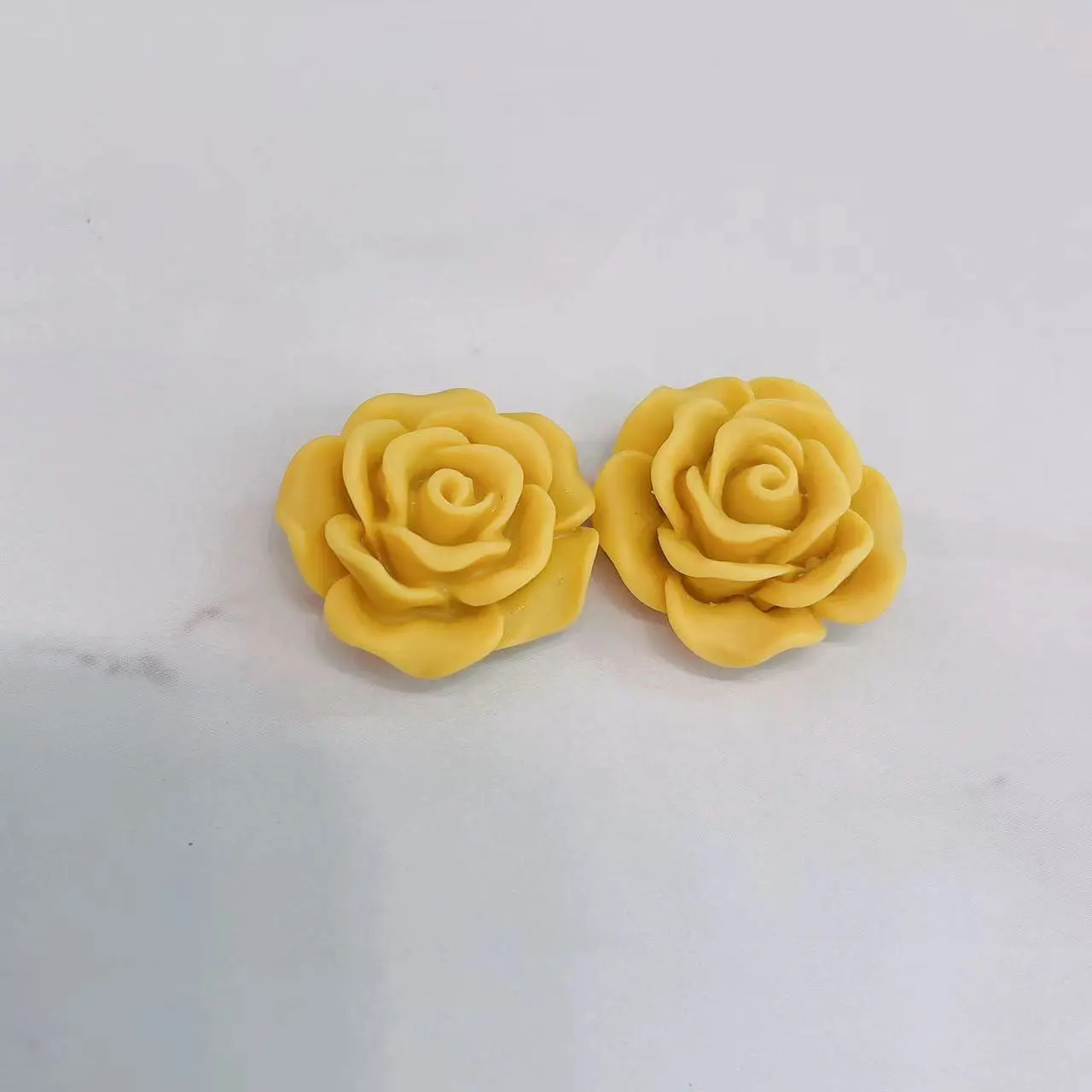 45pcs Diy Handcraft Rose Flower Charm Colorful Resin Flower Material for Pendant Making Phone Case decor
