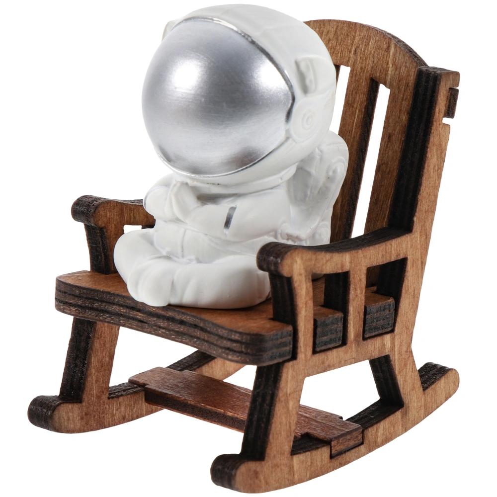 1 Set Miniature Astronaut Sitting On Rocking-chair Statue Ornament Miniature Astronaut Decoration