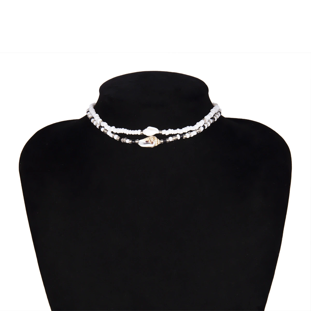 2pcs Shell Necklace Simplicity Choker Necklace Beach Necklace Beaded Chokers