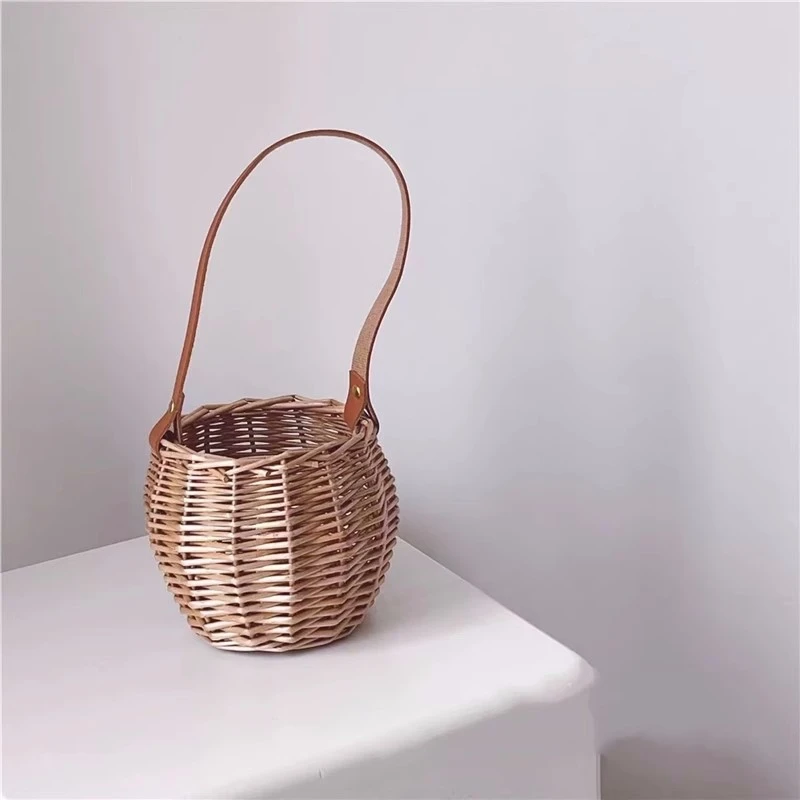 Wicker Woven Flower Basket Flower Arrangement Basket Wedding Woven Flower Girl Basket with Handle