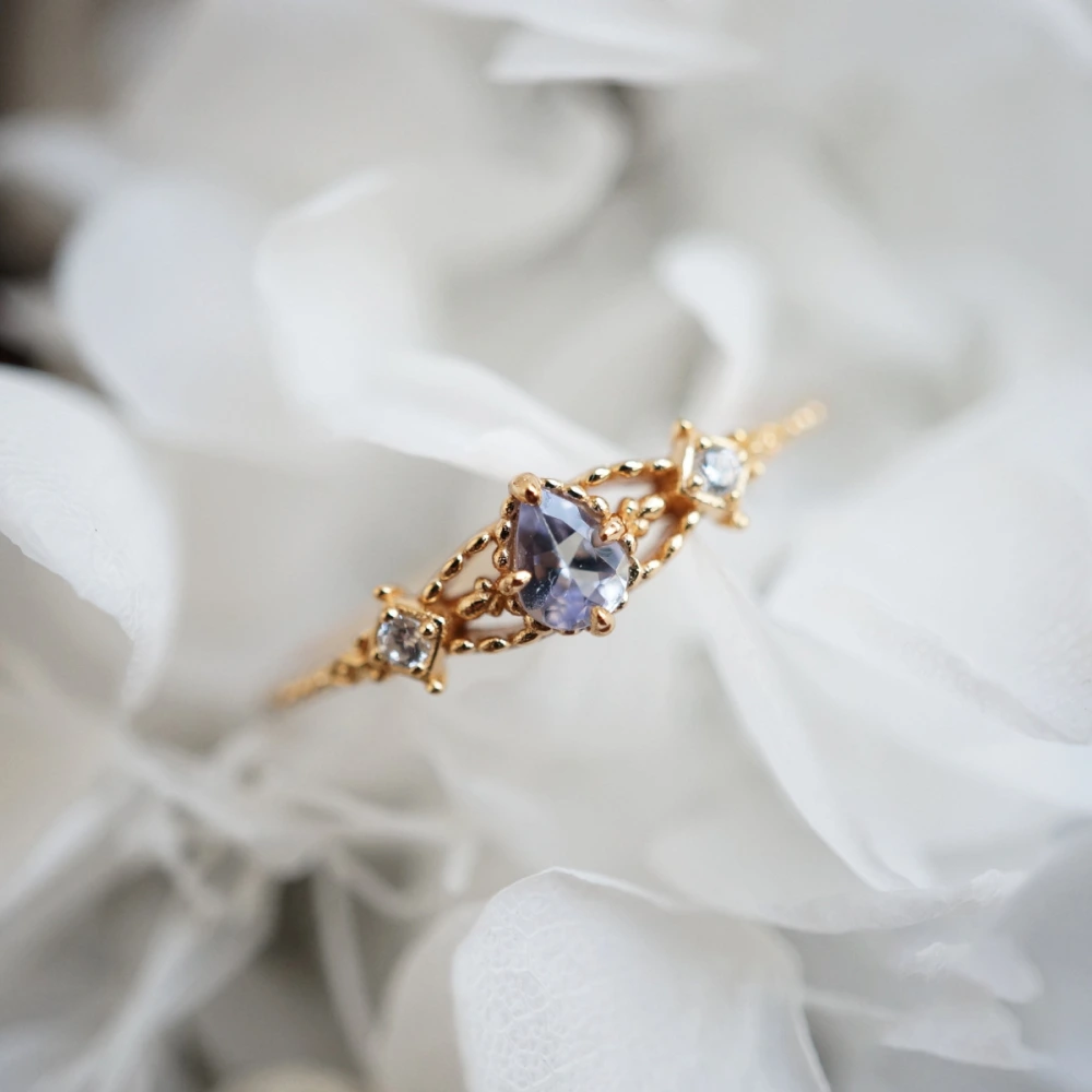 Fashion Natural Tanzanite Vintage Hollow Ring R