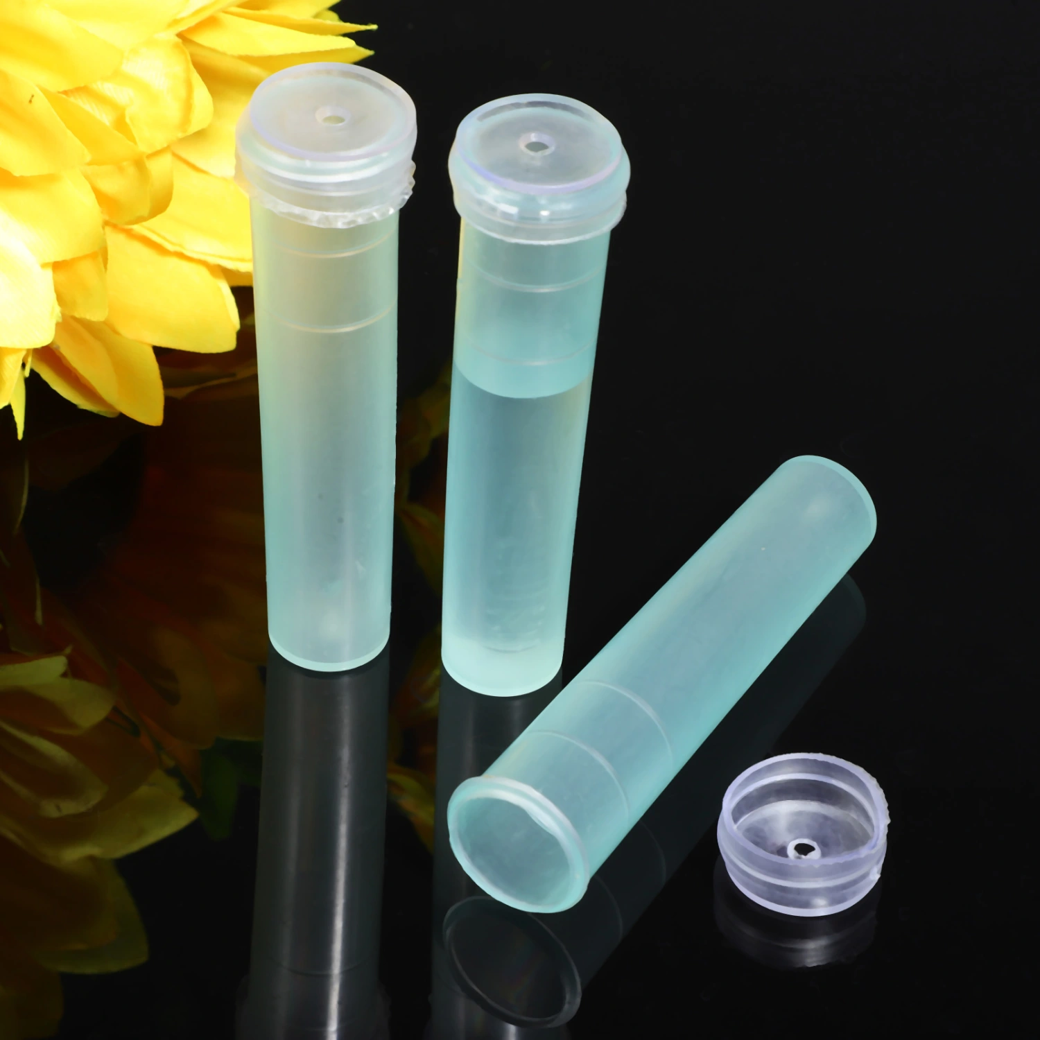 100Pcs Flower Water Tubes Transparent Plastic Flower Test Tubes Orchid Tubes with Cap for Flower Arrangements