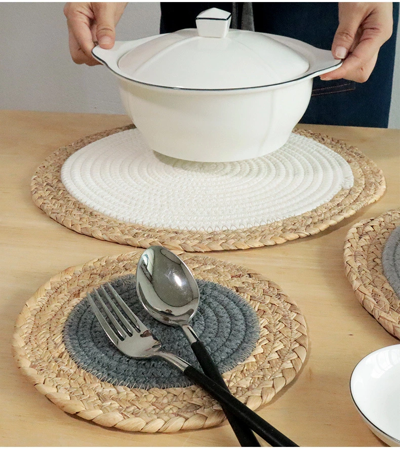 2pcs Round Straw Placemat Table Mat Woven Table Placemats Heat Insulated Mat Farmhouse Decor