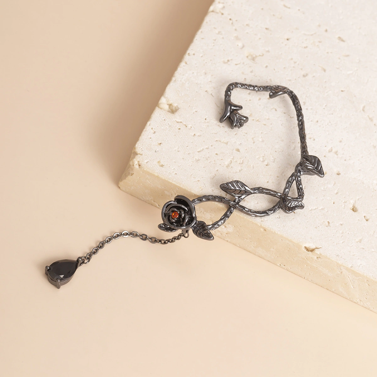 Rose Earring Tassel Style Rose Ear Cuff Wrap Around Earring Women Vintage Ear Jewelry