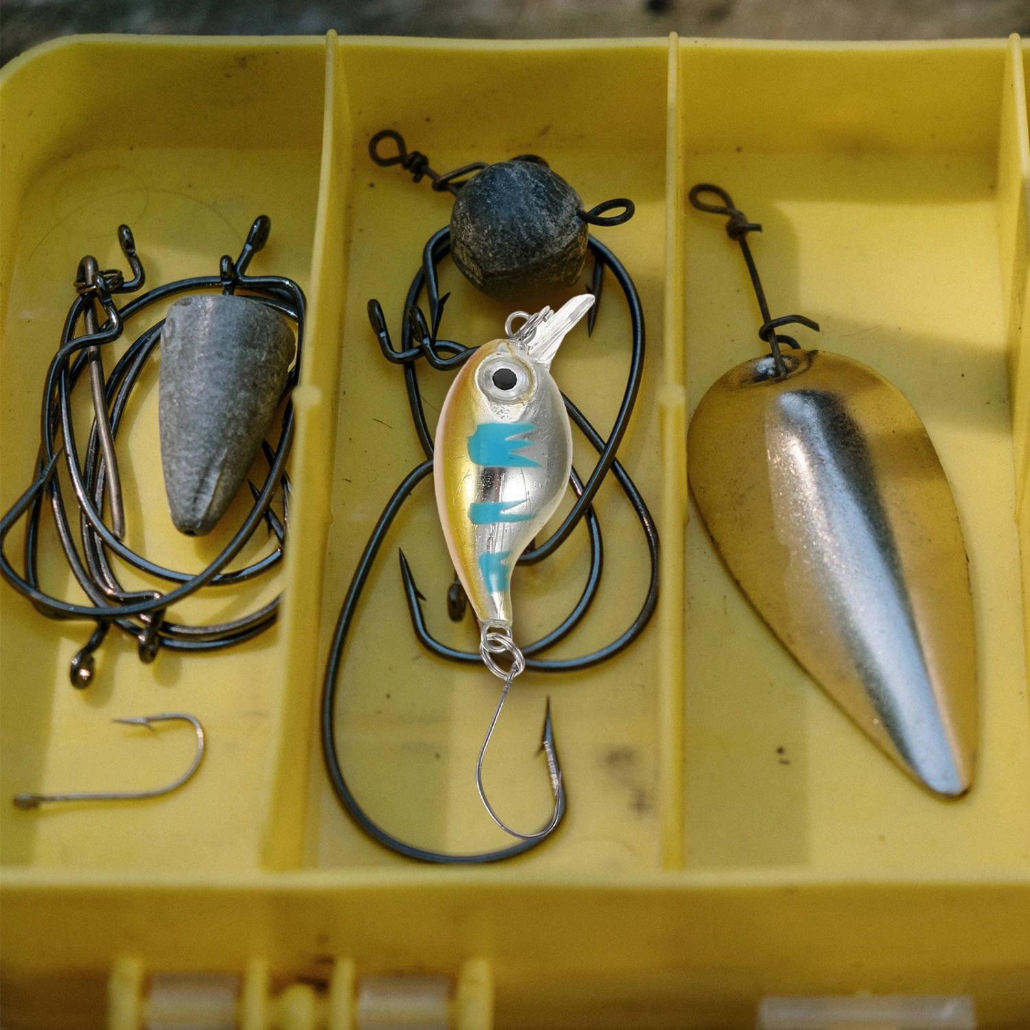 1 Box Fishing Fake Lures Decorative Fishing Baits Portable Fishing Baits Fishing Supplies