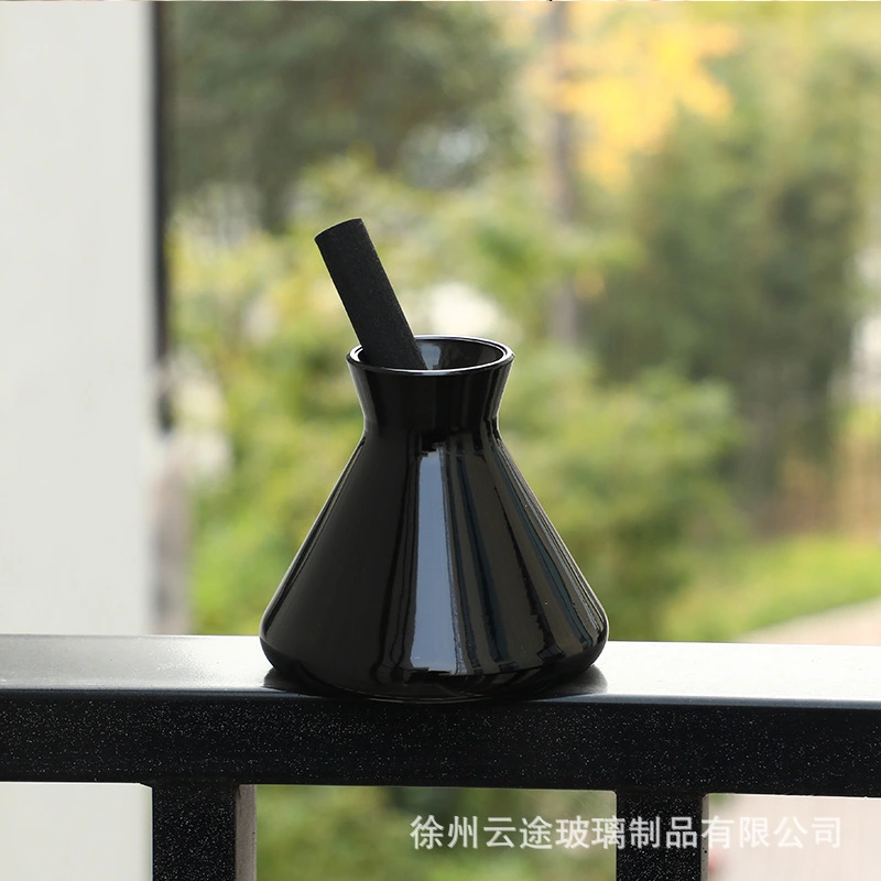 Nordic Aromatherapy Bottle Glass Decorative Aroma Bottles Dry Flower Holder for Home Office