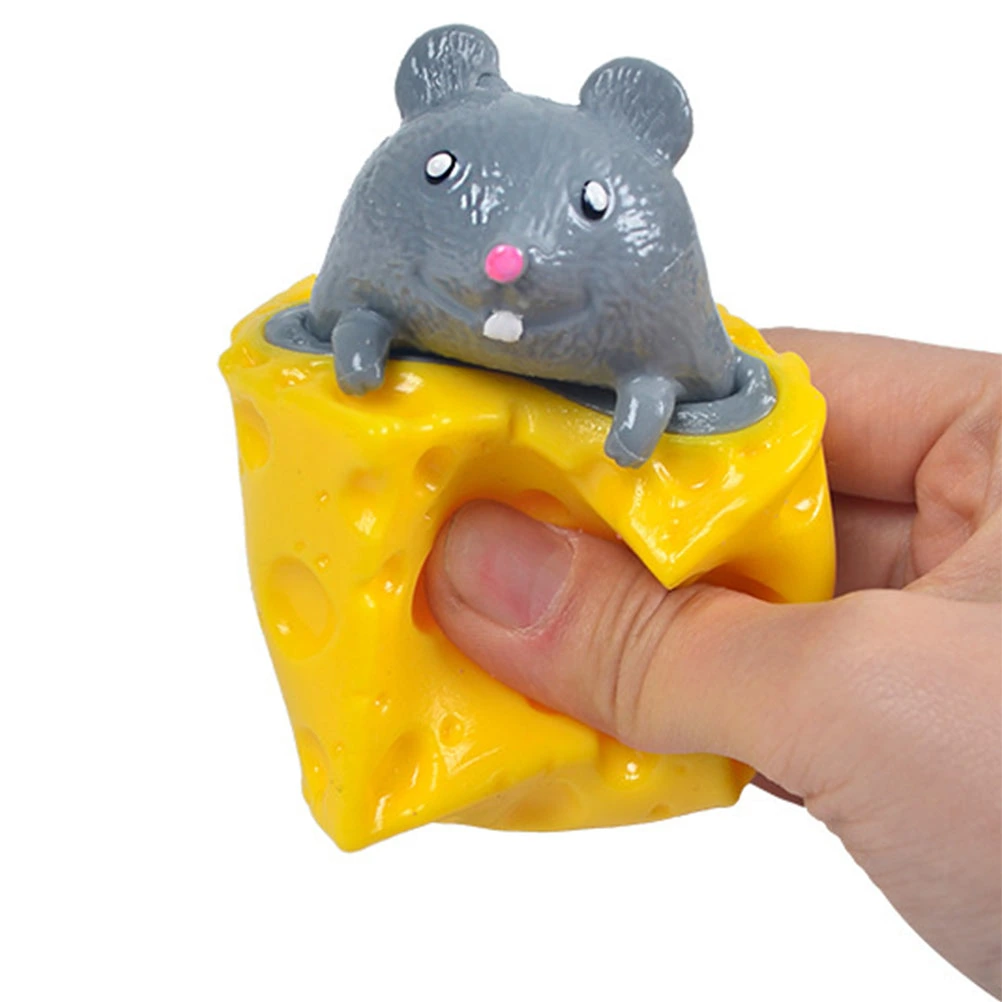 2pcs Simulated Cheese Mouse Toys Mice Squeeze Toys Kids Party Pranking Toys